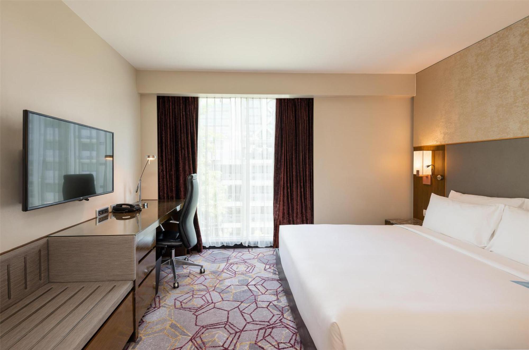 Radisson Sukhumvit Hotel 4*